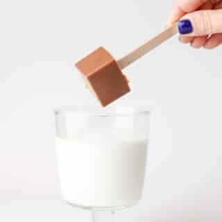 Cub pentru Ciocolată Caldă cu Lapte 50g